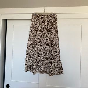 Flowy skirt